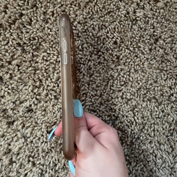 iPhone 8 phone case - Picture 1 of 3